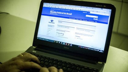 Prazo para entrega de informes de rendimento vai at 28 de fevereiro